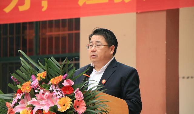 南寧市西鄉(xiāng)塘區(qū)扶壯學(xué)校2020年中考總結(jié)表彰暨2021年動員會圓滿舉行